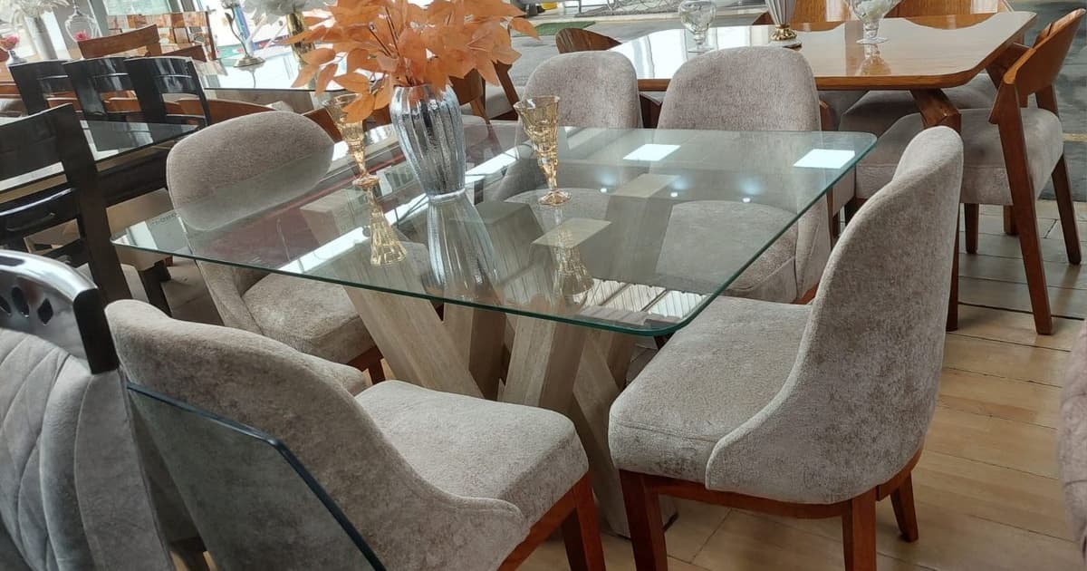 Comedor moderno de 6 sillas tapizadas con mesa de vidrio templado - Comedores - Roble Miel y Nogal Oscuro | Muebles Bethel