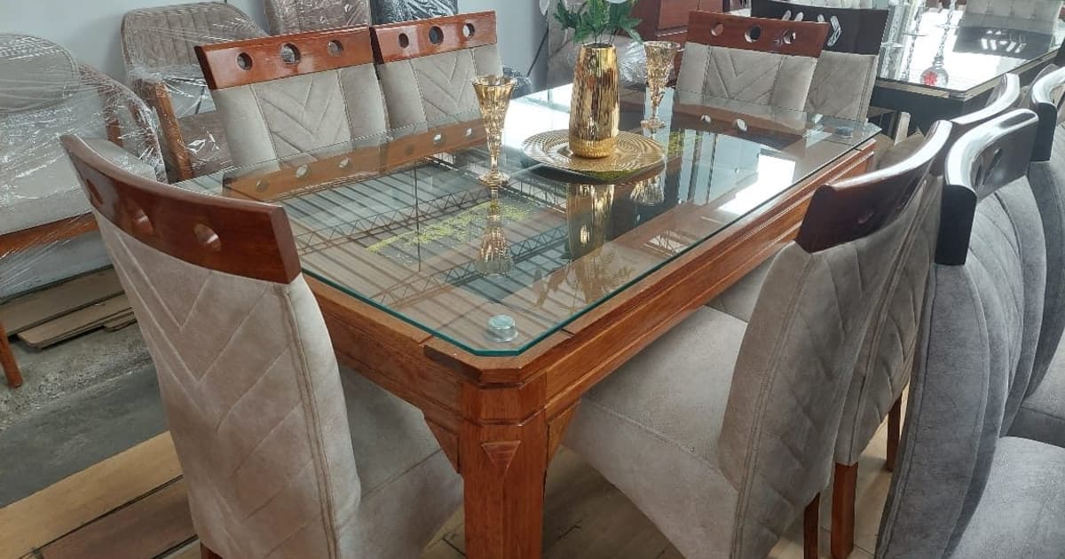 Comedor de 6 sillas en madera con mesa de vidrio decorada - Comedores - Roble Miel y Nogal Oscuro | Muebles Bethel